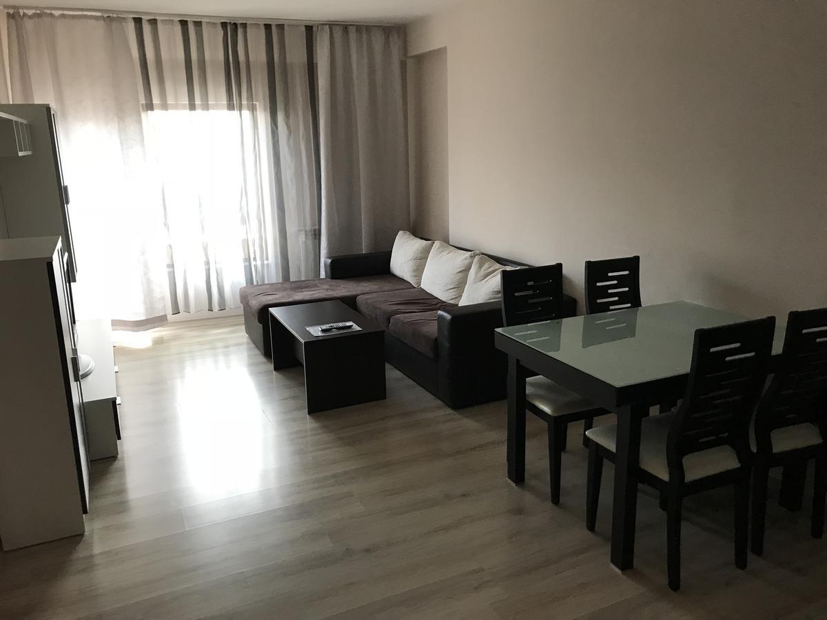 Apartment Bonne Chance Sofia Bagian luar foto