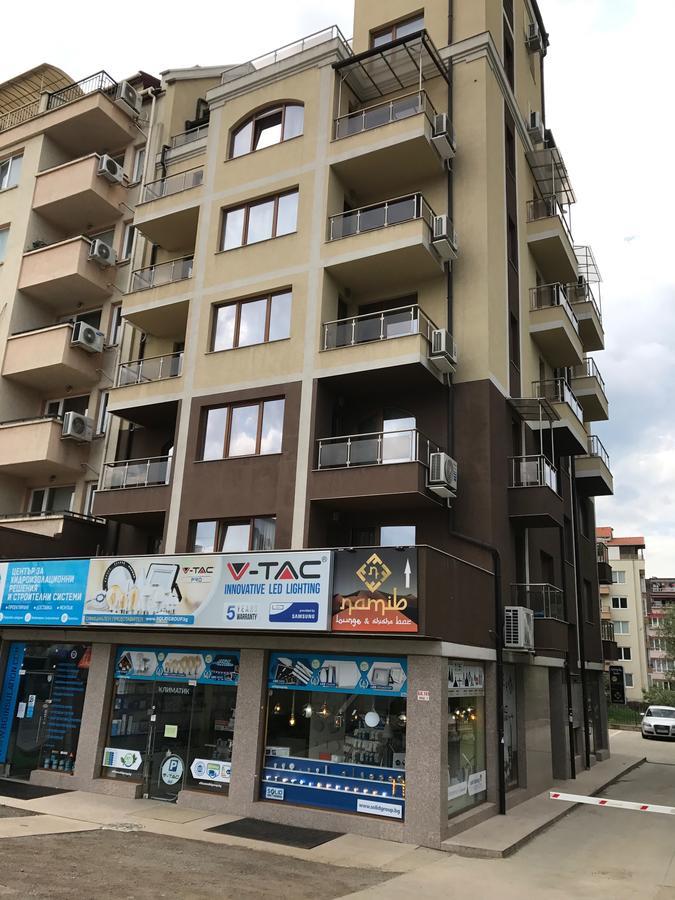 Apartment Bonne Chance Sofia Bagian luar foto